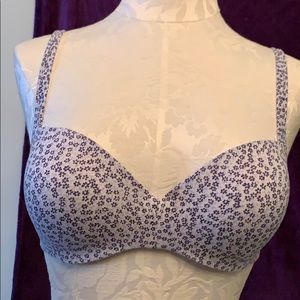34B lightly padded bra. Not sure of brand.